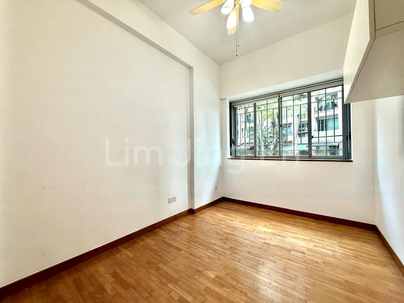 3 Bed Condo for Sale in  Sunhaven - Image 7